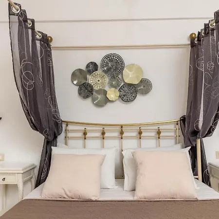 アパート Kallisti