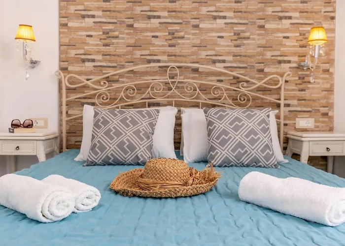 Kallisti * Naxos City