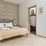 Kallisti * Naxos City