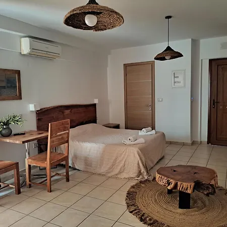 Kallisti Apartment
