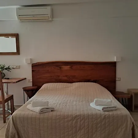 Kallisti Apartment