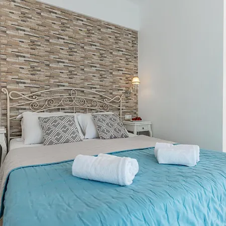 Kallisti * Naxos City