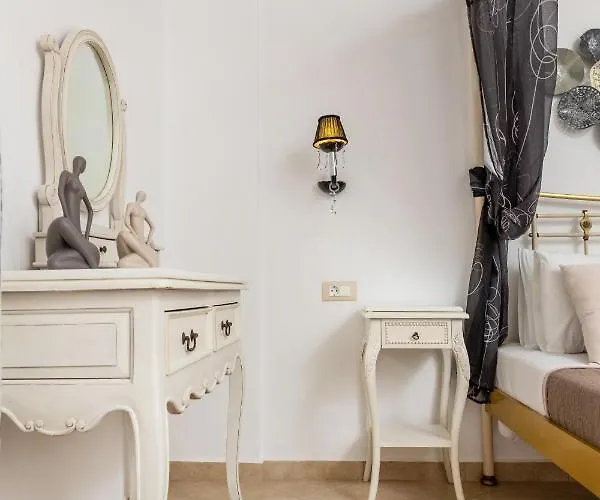 Kallisti Apartment *