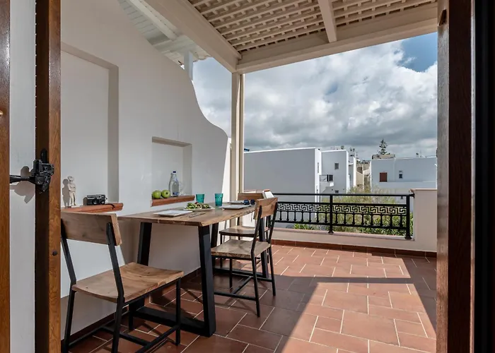 Kallisti * Naxos City